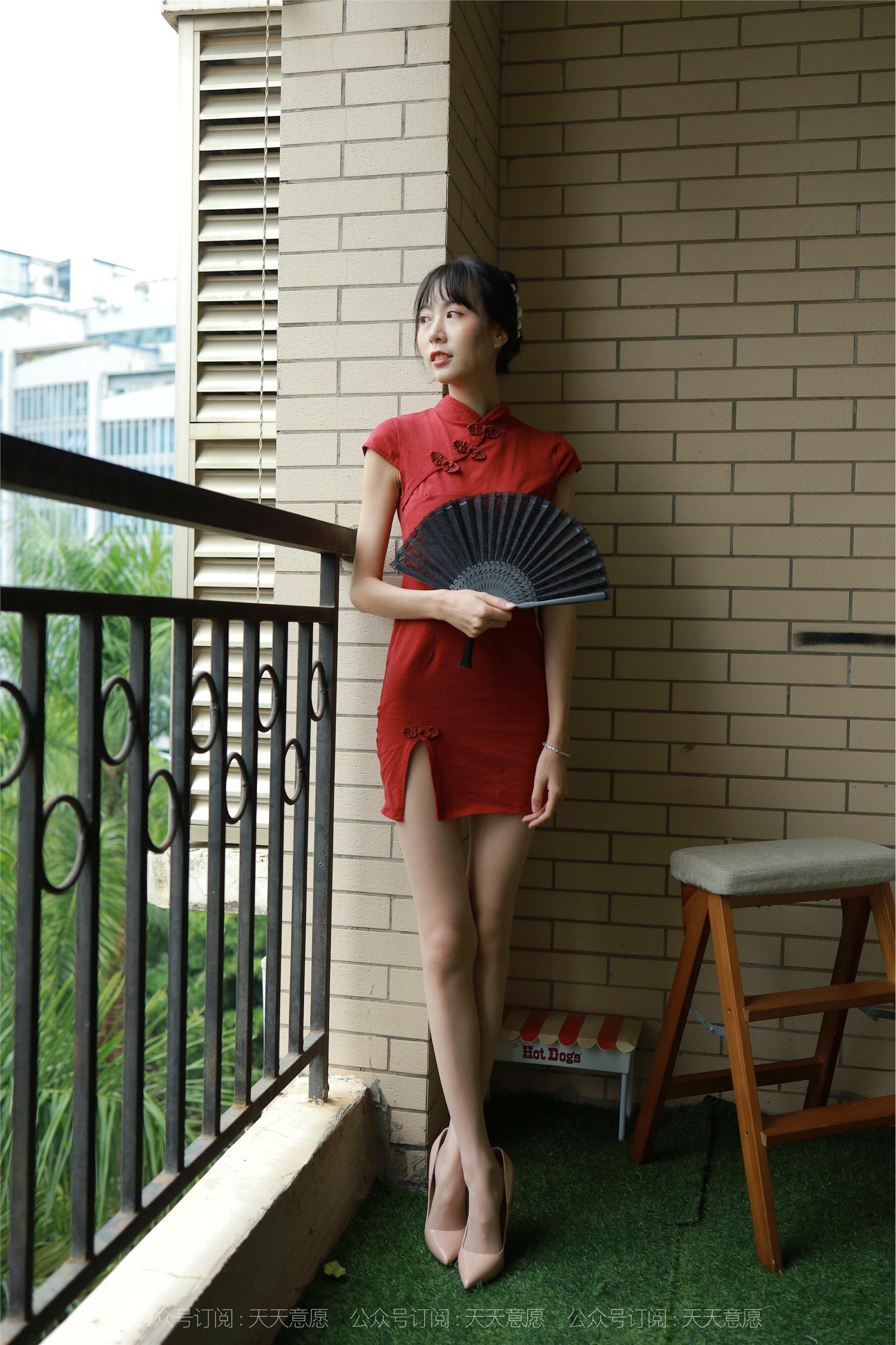 IESS异思趣向  2021.10.02 丝享家935：新人团团《爱笑女孩》